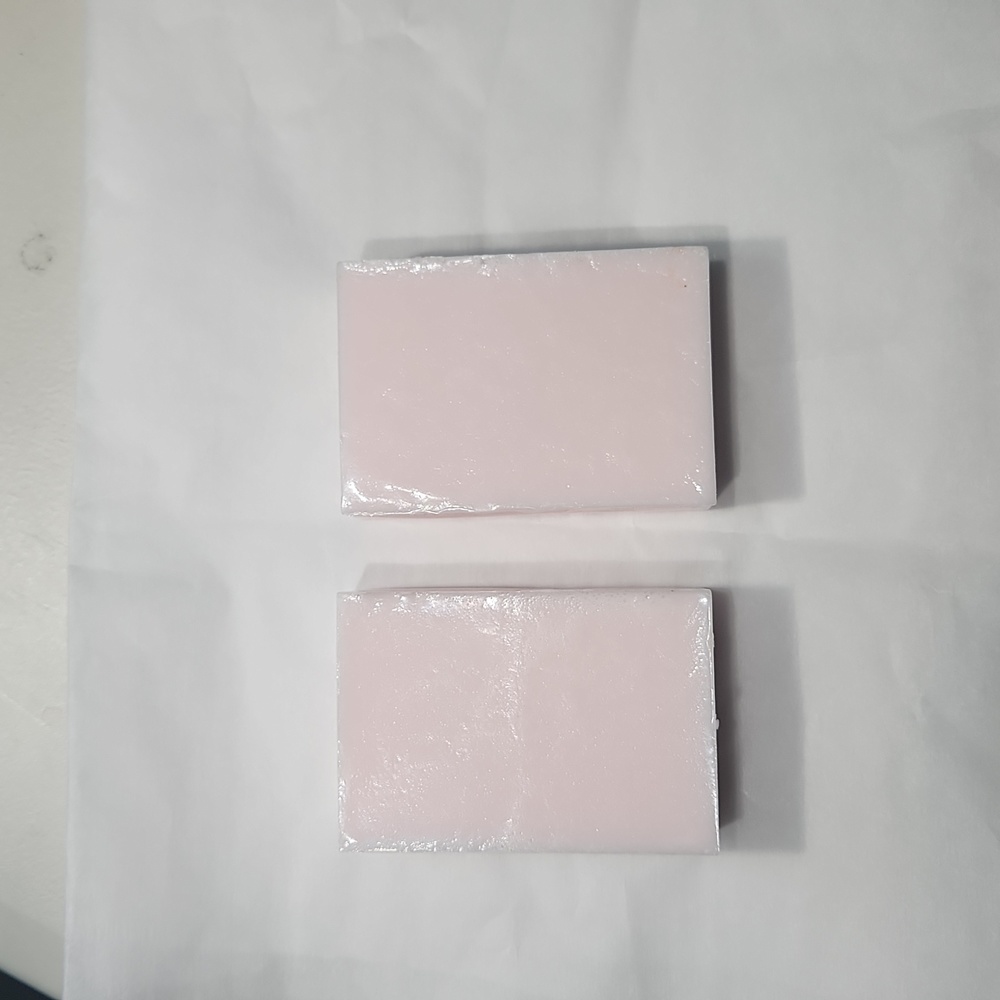 LAST SET ! Grapefruit & Pink Himalayan Salt Shea Butter Soap 2pk 8oz Total - Picture 2 of 9